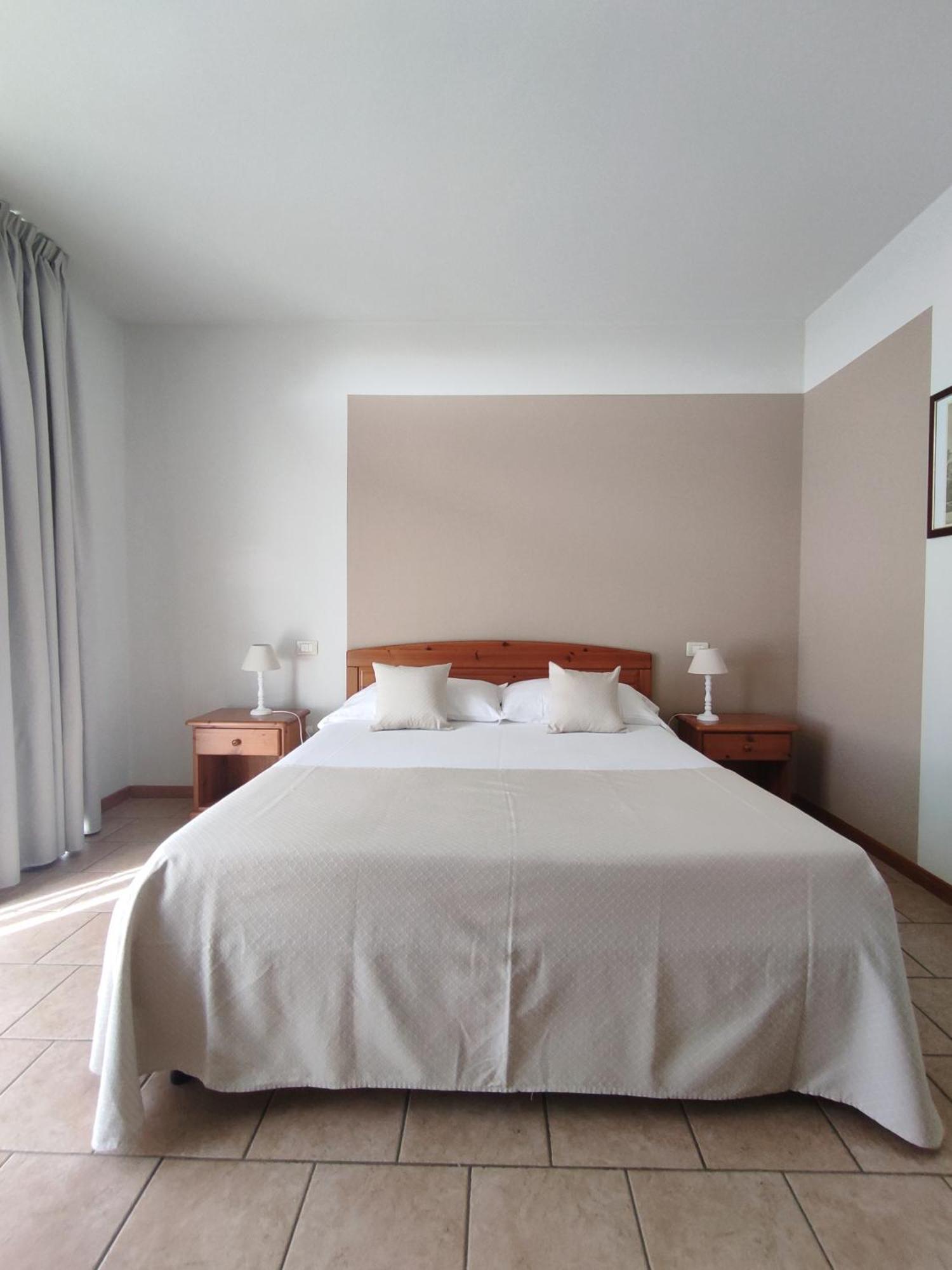 Agriturismo La Vigna Cola  ภายนอก รูปภาพ