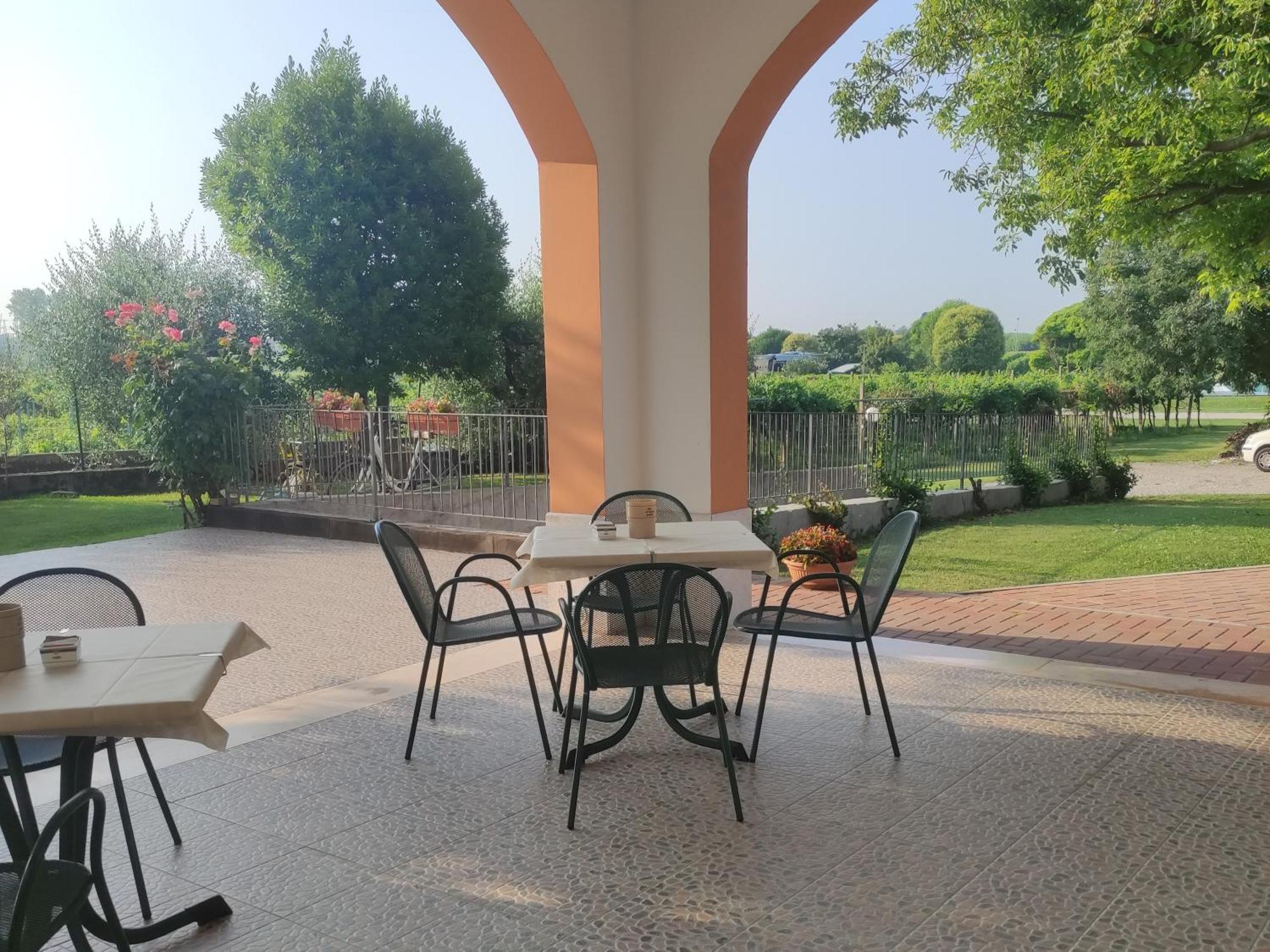 Agriturismo La Vigna Cola  ภายนอก รูปภาพ